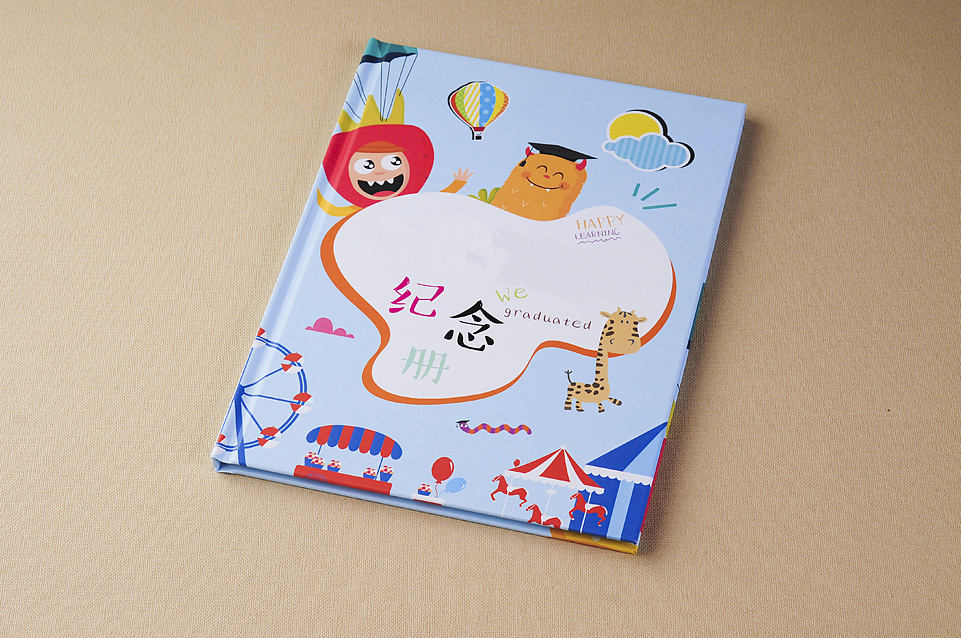 幼兒園畢業(yè)紀(jì)念冊如何設(shè)計？